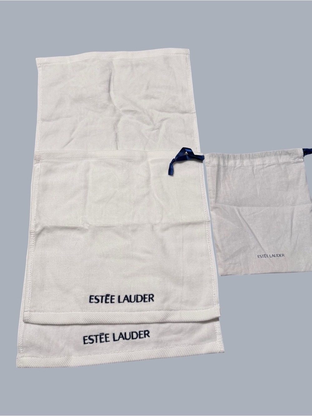 Estee Lauder Towel Accessory Set  with Dust Bag for Travel